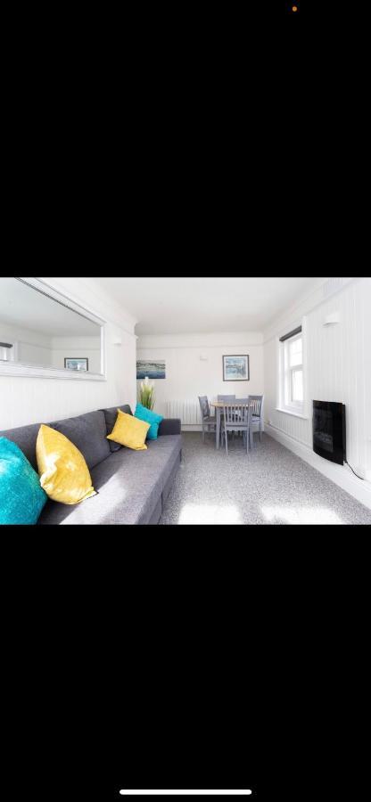 Driftwood Luxury Apartment Lyme Regis Exterior photo